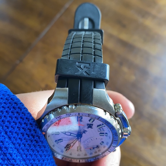 TX WATCH-TECHNO LUXURY - Picture 4 of 5